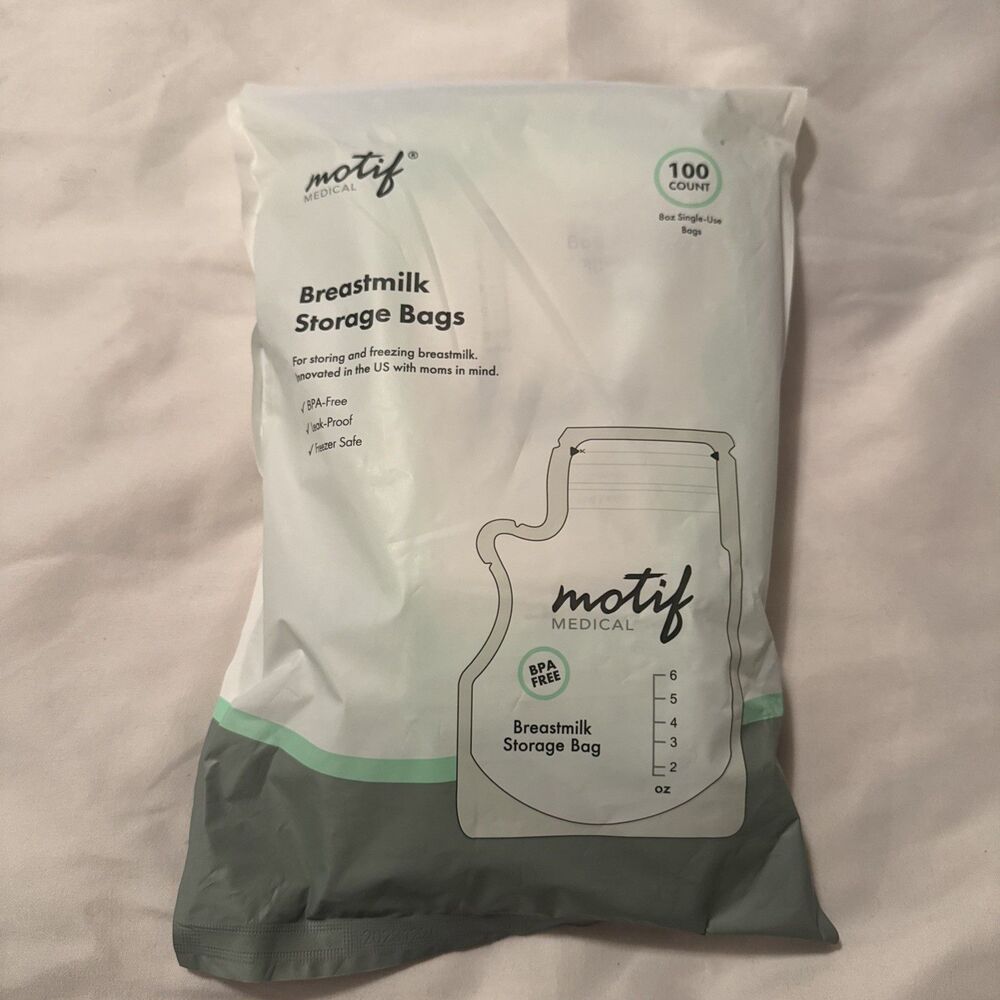 Motif Breastmilk Storage Bags 8oz Single Use Bags 100ct NEW Sealed Freezer Safe